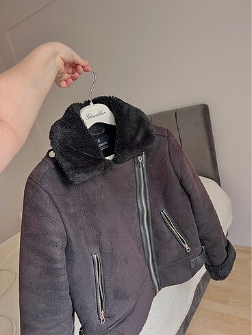 s Beden siyah Renk Stradivarius siyah kısa biker ceket