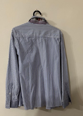 Düğmeli, Uzun Kollu Gri Çizgili Kadın Gömlek - Görsel 4