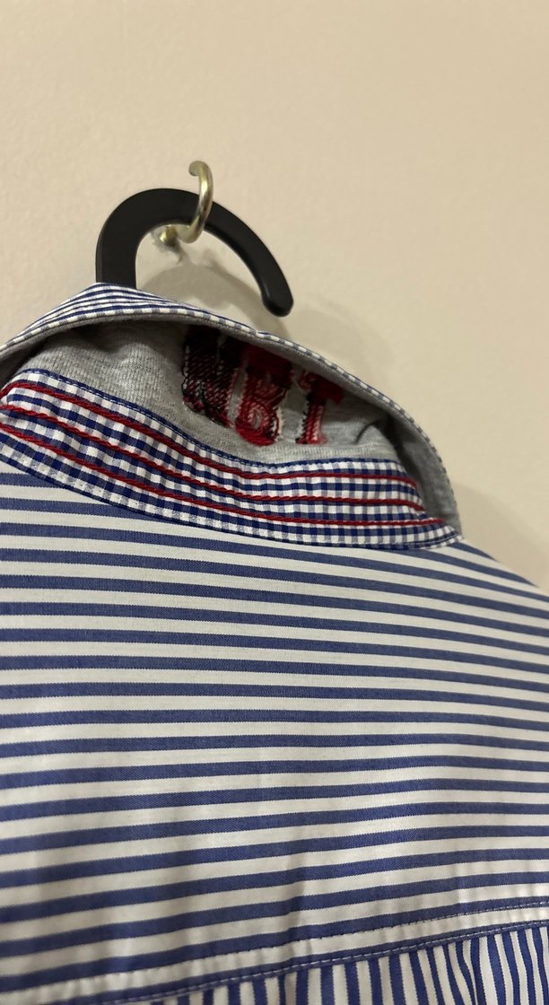 Düğmeli, Uzun Kollu Gri Çizgili Kadın Gömlek - Görsel 3