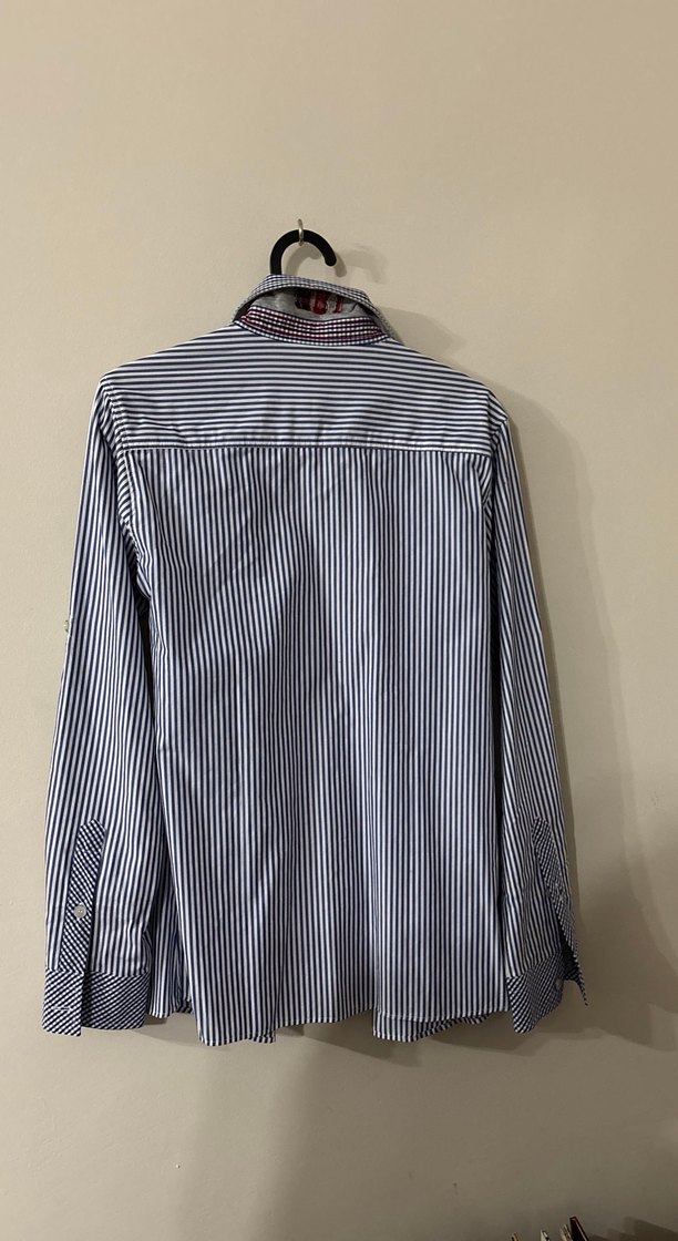 Düğmeli, Uzun Kollu Gri Çizgili Kadın Gömlek - Görsel 4