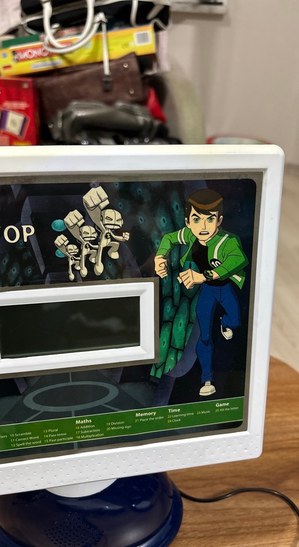 Yeşil Ben 10 Temalı Masaüstü Bilgisayar Oyuncak - Görsel 2