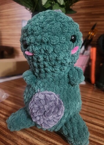Beden Renk Dinozor amigurumi