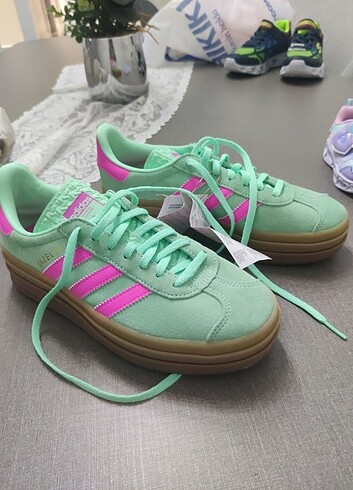 Adidas Adidas Gazelle Bold W 38 Numara Etiketli Yeni Orijinal