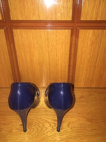 35 Beden Lacivert rugan stiletto