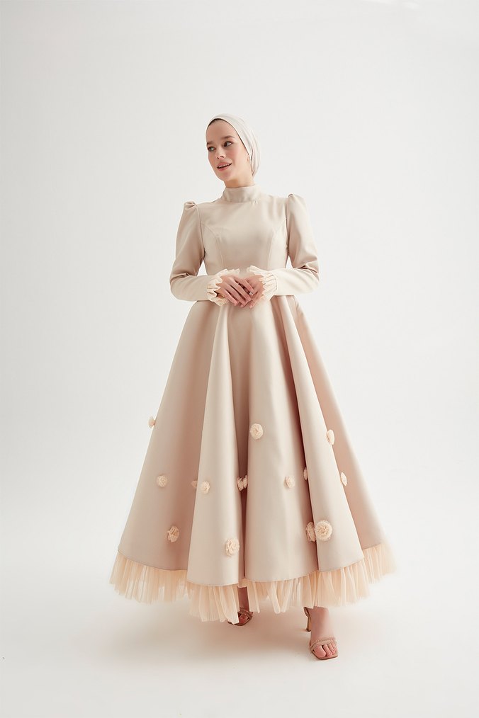 Bej İşlemeli Uzun Kol Abiye Elbise - Görsel 2