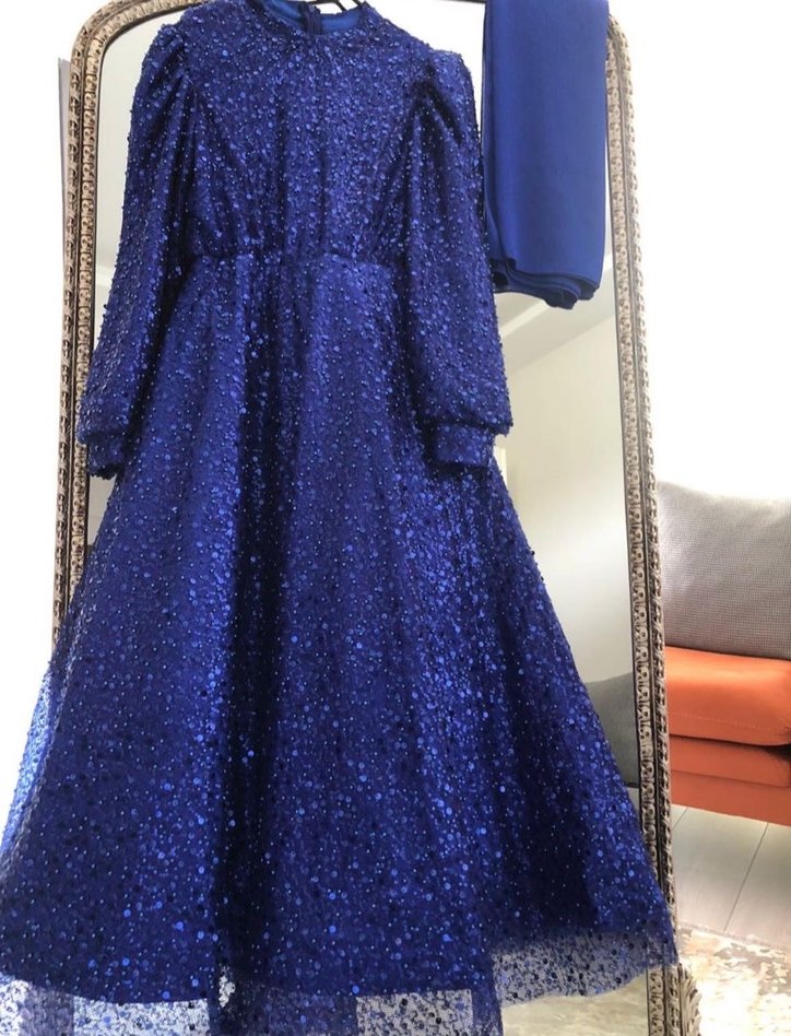 Uzun Kollu Parlak Mavi Abiye Elbise - Görsel 2