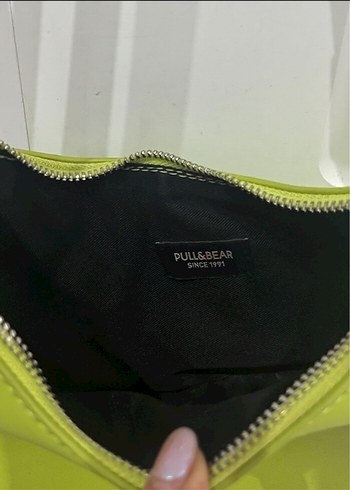 Pull and Bear Yeşil Deri Tokalı Kadın Omuz Çantası