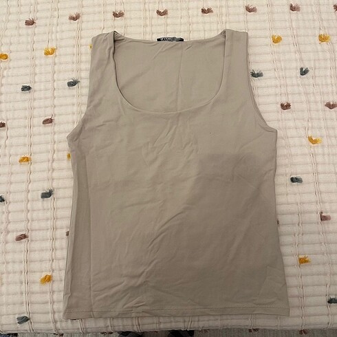 Zara Crop