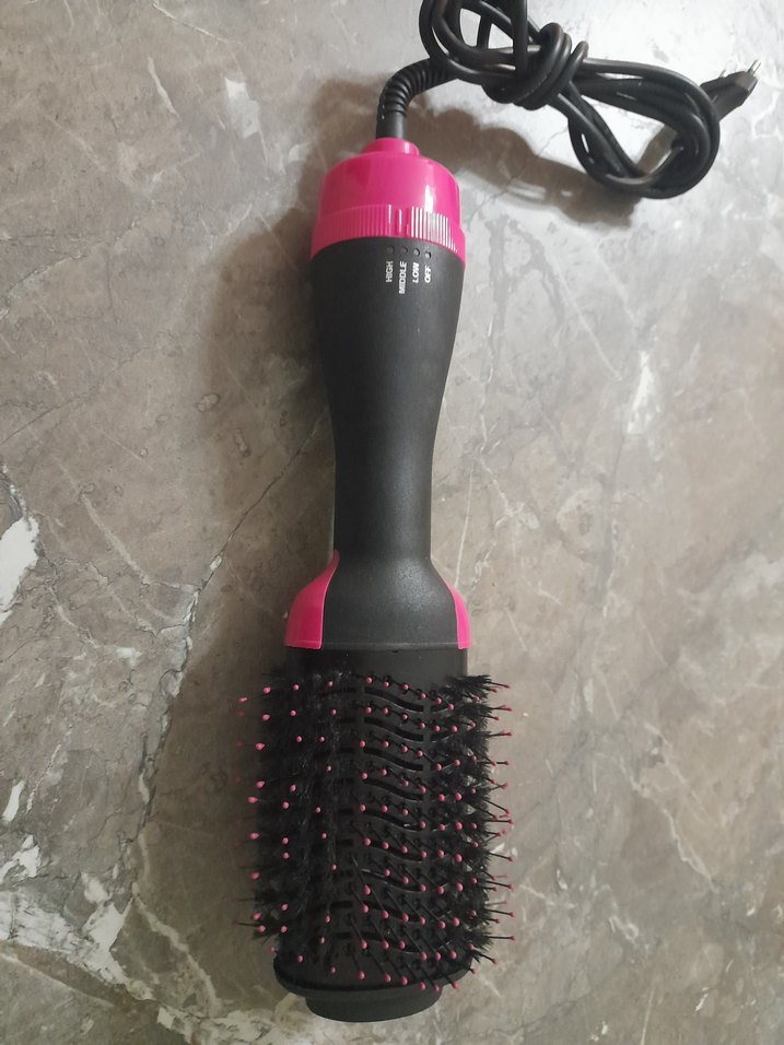 Pembe Renkli Saç Şekillendirici Tarak - Görsel 4