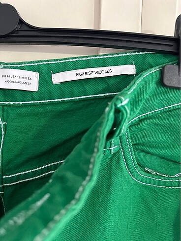 44 Beden Bershka pantolon