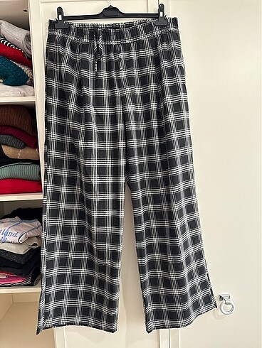 Bershka pantolon
