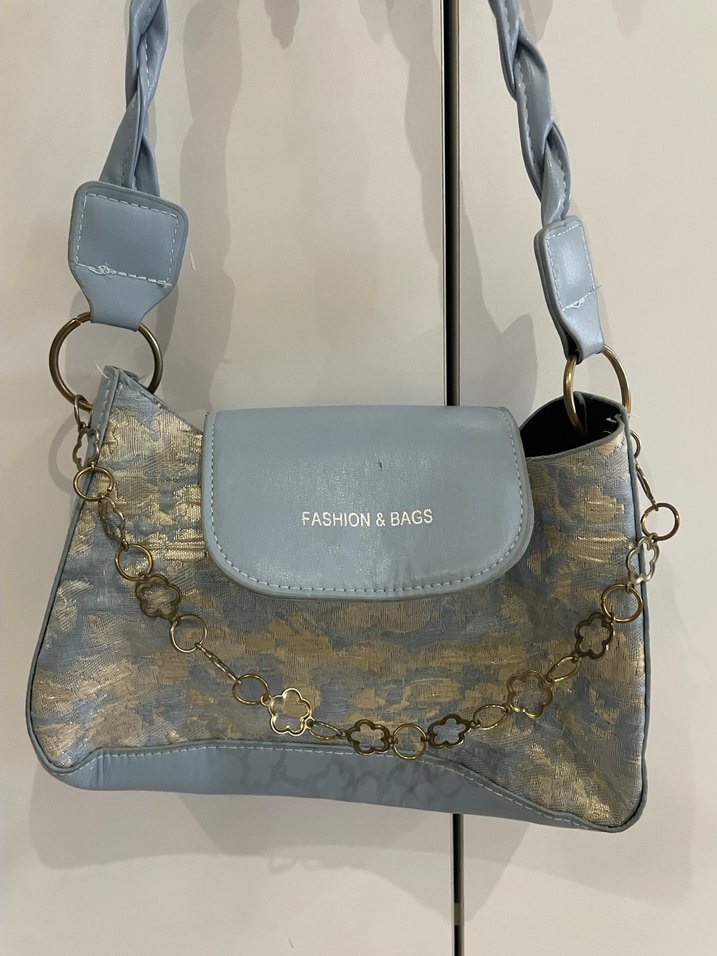 Mavi Yılan Derisi Desenli Zincir Detaylı Deri Çanta - Görsel 2