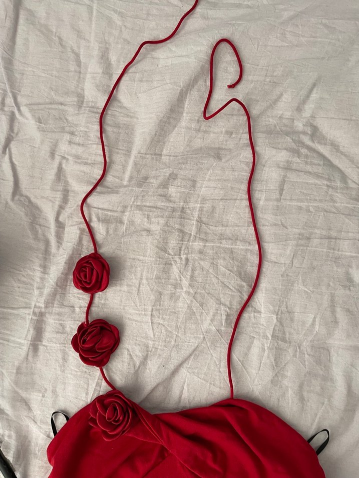 Kırmızı Askılı Çiçek Detaylı Bustiyer - Görsel 2