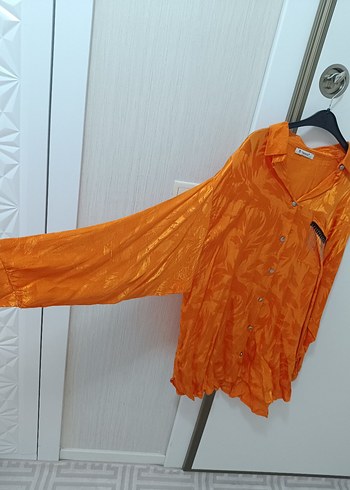 H&M Turuncu V Yaka Düğmeli Mini Kadın Gömlek