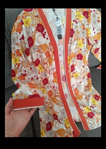 Çiçek Desenli, Uzun, Bol Kesim Kadın Kimono - Görsel 4