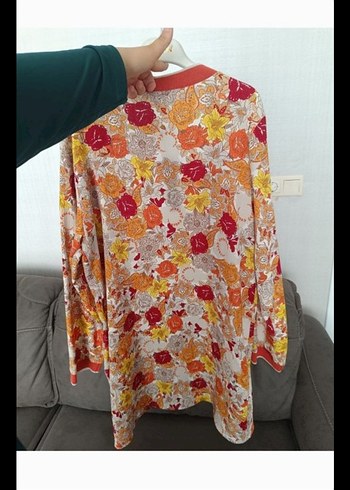 Çiçek Desenli, Uzun, Bol Kesim Kadın Kimono - Görsel 3