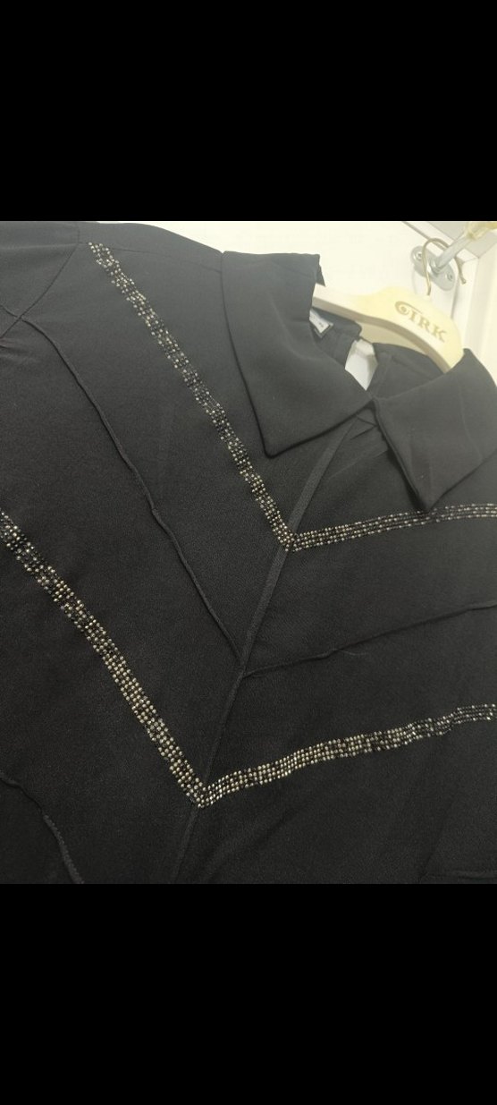 Siyah takım - Görsel 2