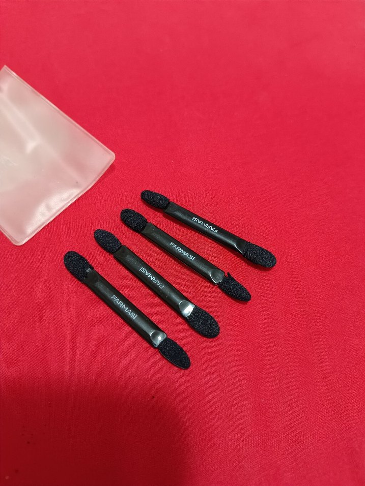 Siyah Çift Uçlu Makyaj Fırçası Seti - Görsel 2