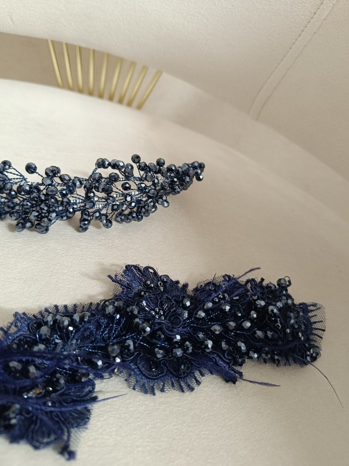 Boncuk Detaylı Koyu Mavi Saç Aksesuarı - Görsel 3
