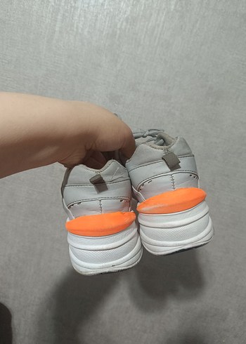 Gri Bağcıklı Kadın Spor Ayakkabısı - Görsel 7