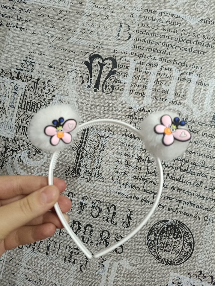 Çiçekli Elastik Beyaz Çocuk Taç - Görsel 2