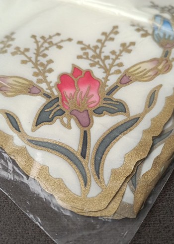 Nakışlı Beyaz Masa Örtüsü - Görsel 5