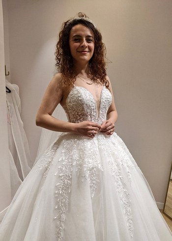 s Beden beyaz Renk İşlemeli Gelinlik