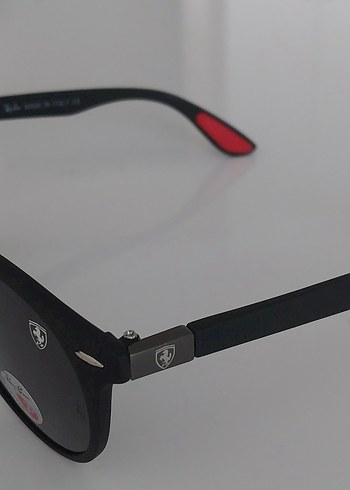 Ray Ban Ray-Ban Kadın Siyah Retro Güneş Gözlüğü