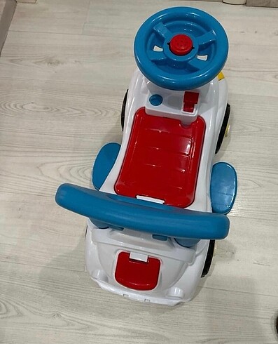 Dolu fisher price araba