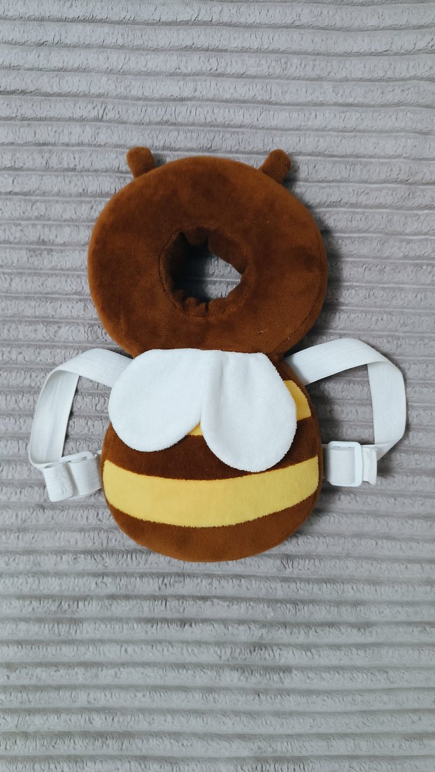 Bebek yürümeyi öğrenirken sırtlarına koyabilecekleri bir yastık - Görsel 2