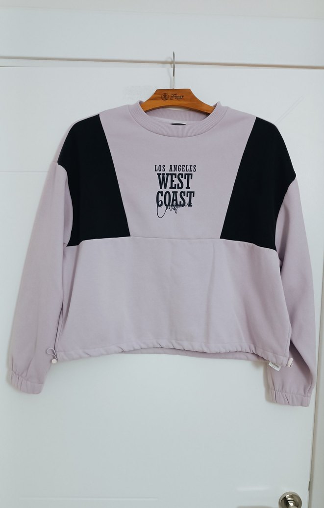 Siyah Detaylı Belden Belli Sweatshirt - Görsel 2