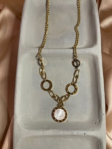 Diğer Gold Çelik Roma Kolye