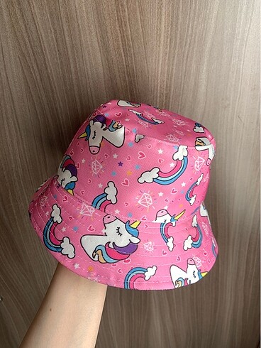 Diğer Bucket şapka