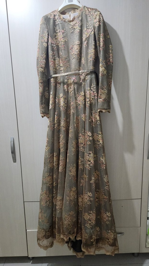 Uzun Kollu Dantelli Bronz Vintage Abiye - Görsel 2