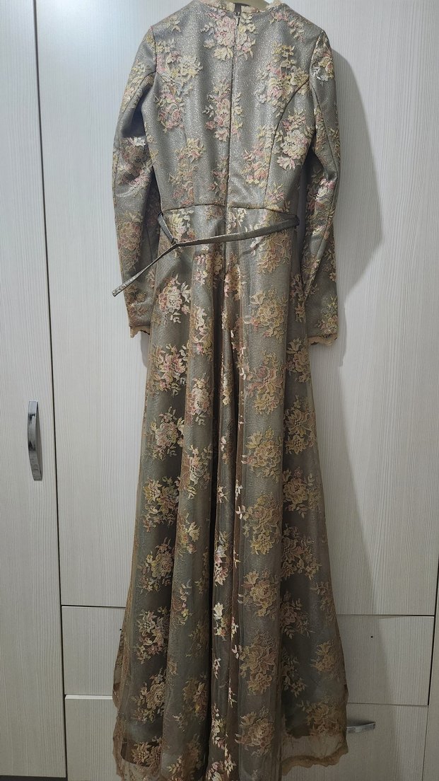Uzun Kollu Dantelli Bronz Vintage Abiye - Görsel 3