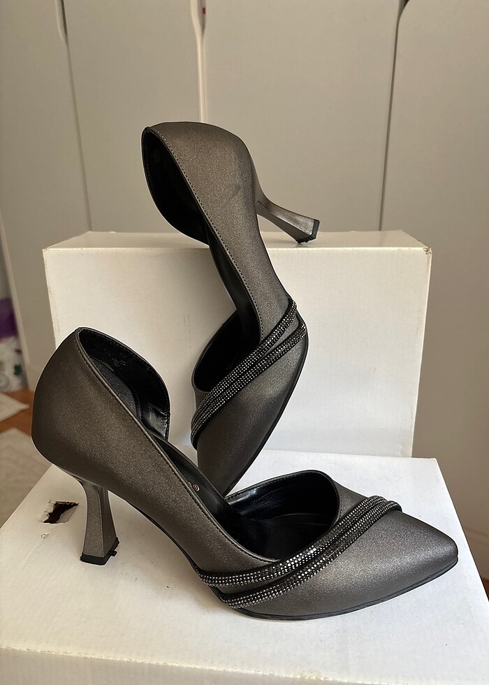 topuklu ayakkabı - Görsel 3