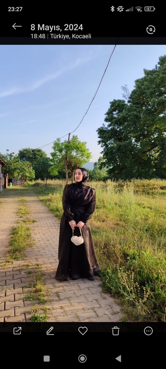 Uzun Siyah Kadın Elbise - Görsel 3