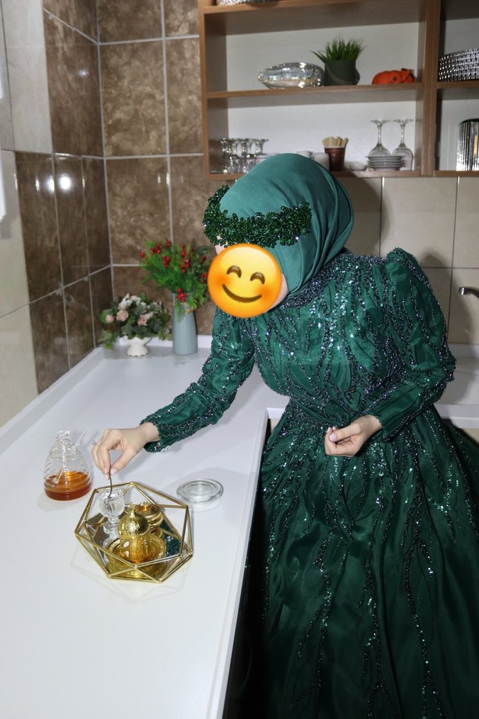 Yeşil tesettür nişanlık - Görsel 4