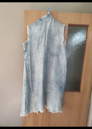 Kadın Uzun Kolsuz Batik Denim Ceket - Görsel 2