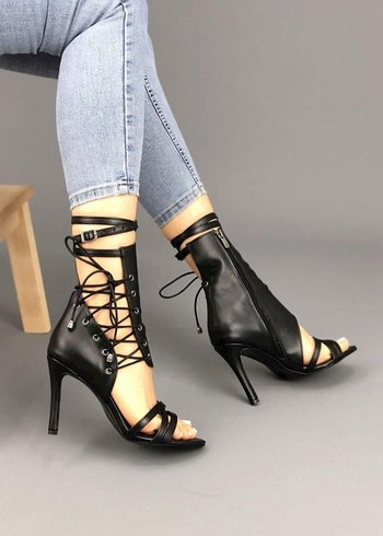 Bej Deri Bağcıklı Stiletto Topuklu Kadın Ayakkabı - Görsel 2