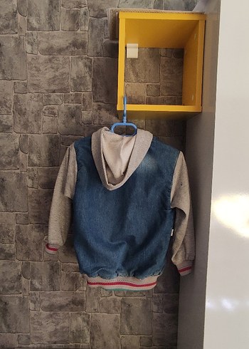 Kapüşonlu Gri Denim Erkek Çocuk Ceket - Görsel 3