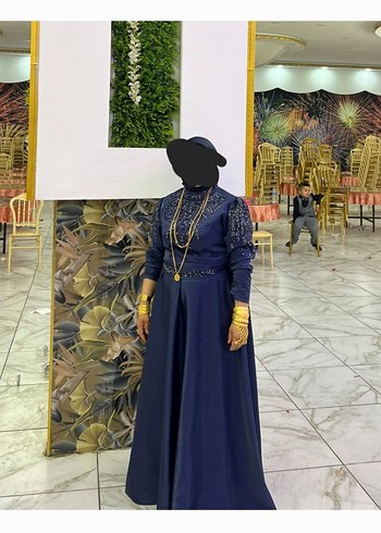 Uzun Kollu Lacivert Etnik Desenli Abiye Elbise