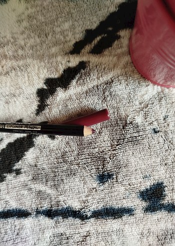 Bordo Renk Dudak Kalemi - Görsel 3