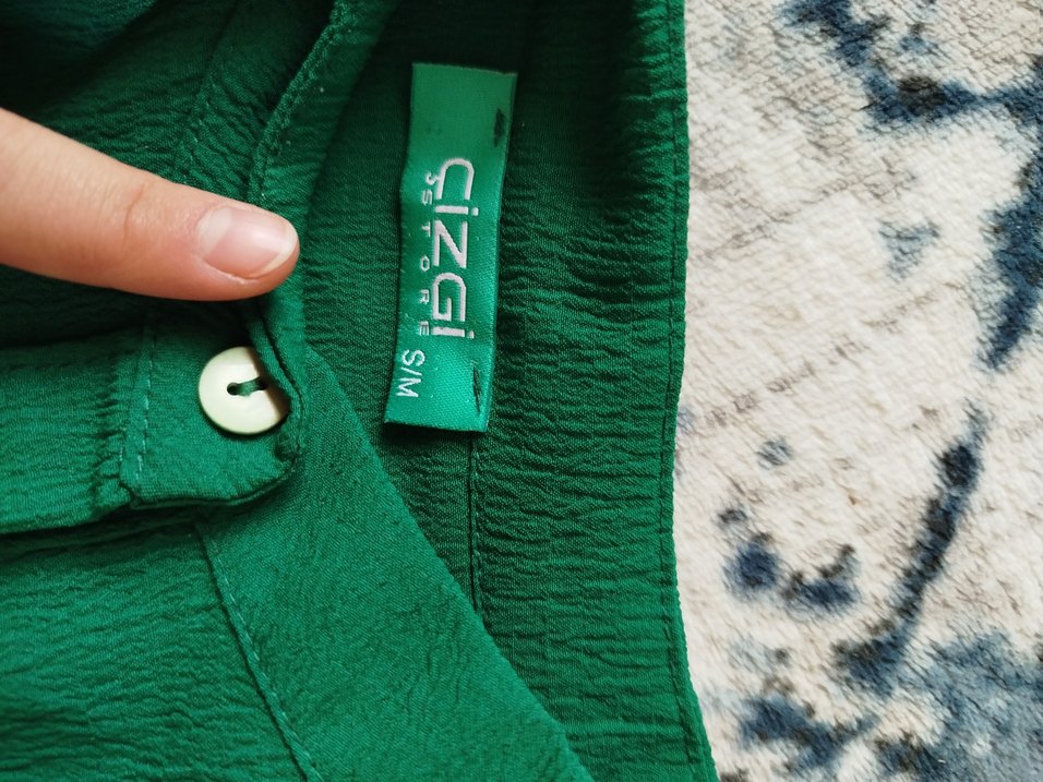 Düğmeli Yeşil Uzun Kollu Hamile Gömlek - Görsel 4