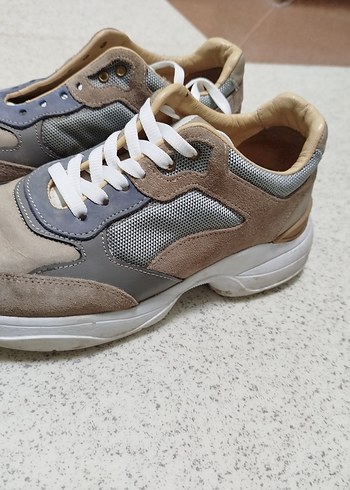 Bej Gri Süet Kadın Spor Ayakkabı - Görsel 2