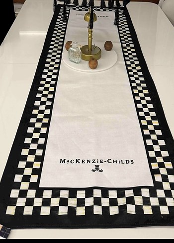 MACKENZiE-CHiLDS Baskılı Beyaz Masa Örtüsü runner - Görsel 3
