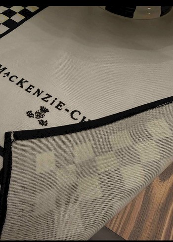 MACKENZiE-CHiLDS Baskılı Beyaz Masa Örtüsü runner - Görsel 2