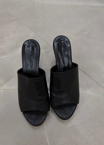 Bambi Siyah Minimal Slip On Terlik