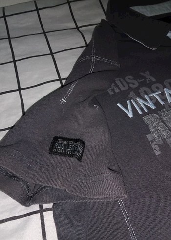 l Beden goth vintage tshirt