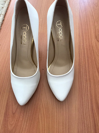 37 Beden Beyaz stiletto